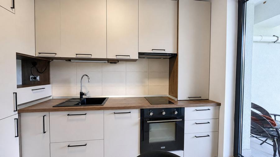 Greenfield Residence – 3 camere cu vedere la pădure Mobilat complet Parcare incl
