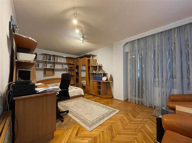 Apartament 3 camere zona centrala Tulcea