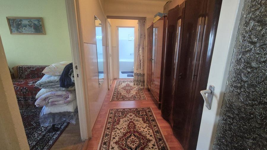 Apartament 3 Camere Micro 16 - Etaj 3, Centrală Proprie & Izolat