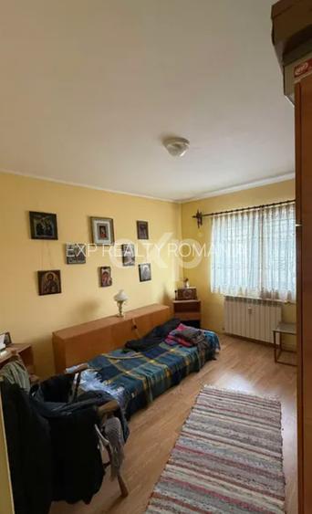 Oferta pret bun ! Apartament 2 camere 50 mp + balcon etaj 4 - 43900 - 2