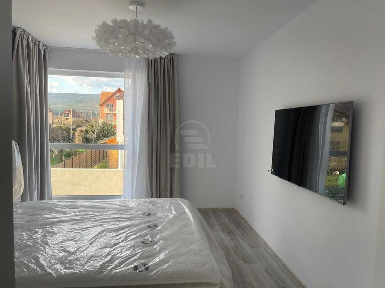 Casa individuala cu garaj si terasa 30mp zona Dumitru Mocanu
