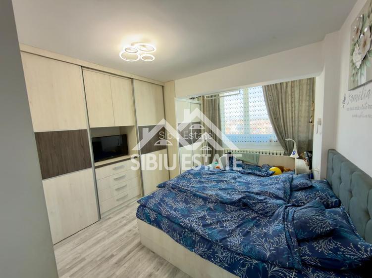 Apartament 75 mp. 3 camere 3 balcoane  decomandat in Sibiu- Terezian - 10