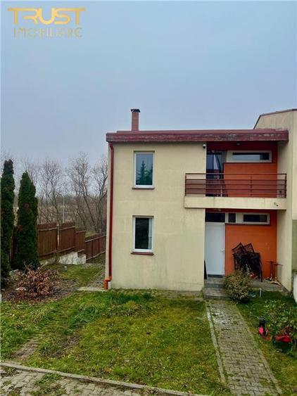 Cazare Exclusiv Femei l  Buna Ziua | Curte