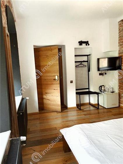 Doua studiouri renovate la etajul 1 zona Centrala/Pietonala din Sibiu