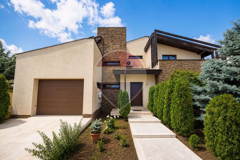 Vila cu piscina, 6 camere, 254mp utili, 815mp teren, com. Berceni