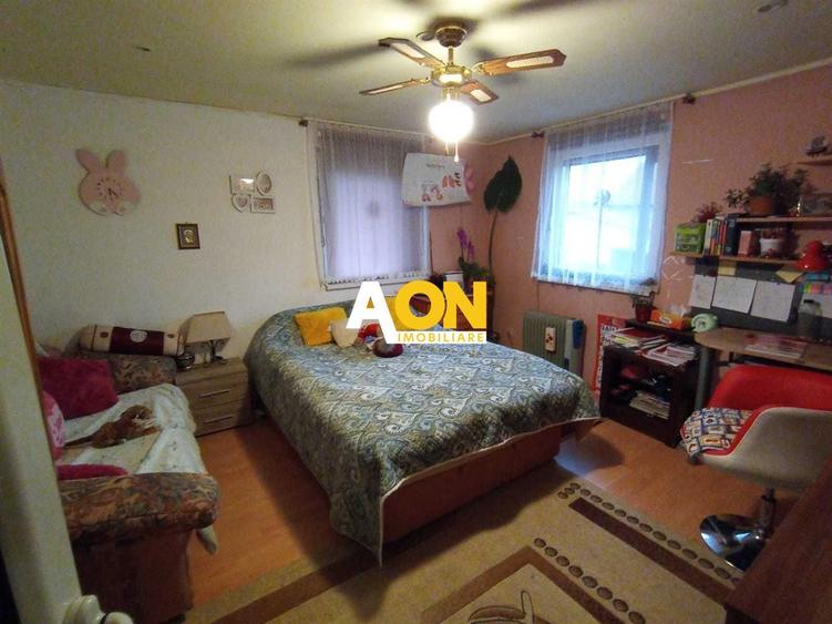 1/2 Duplex, 4 camere, 720 mp teren, zona Cetatea Alba-Carolina