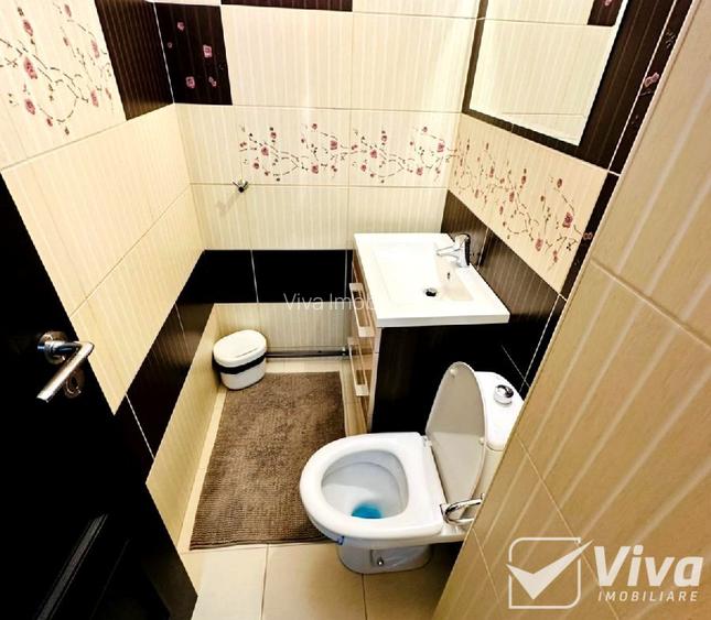 Central - Tg Cucu! Ap 3 CD, 2 bai, etaj 1, 81 mp, mobilat + utilat. Bloc pe cadr - 9