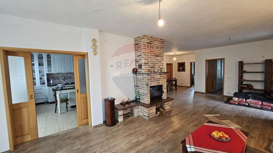 Casă / Vilă de lux, Scheia, Suceava - 48