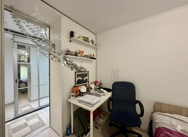 Apartament 3 camere de vanzare Centru - Sfantul Lazar