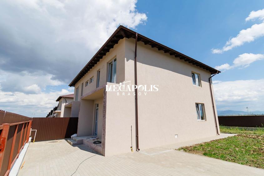 Duplex Sânpetru | Intabulat | Utilitǎti |