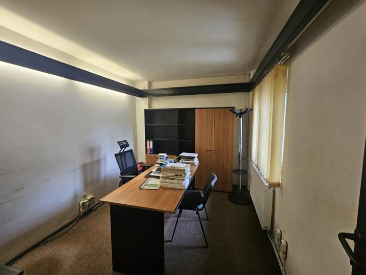 APARTAMENT/SPATIU BIROURI