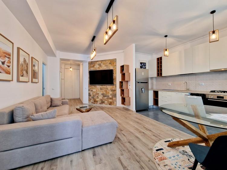 Pipera - OMV Rond - Apartament 2 camere - TOTUL NOU - mobilat modern, parcare