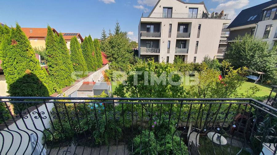 Casa tip duplex Tractorul zona Coresi