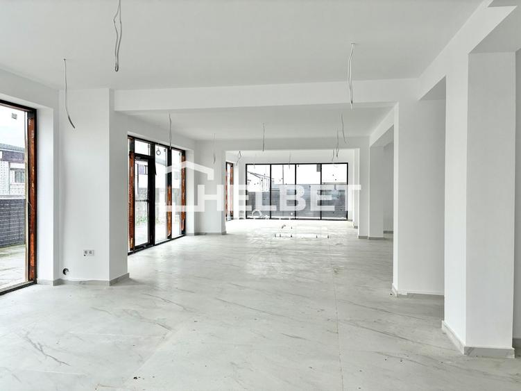 SPAȚIU COMERCIAL / 156 MP UTILI / SANPETRU / 8 LOCURI PARCARE
