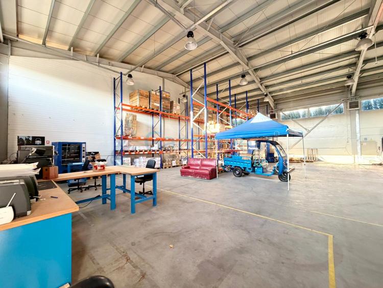 Hala industriala cu birouri de vanzare, Parc Industrial Eurobusiness 1, Oradea