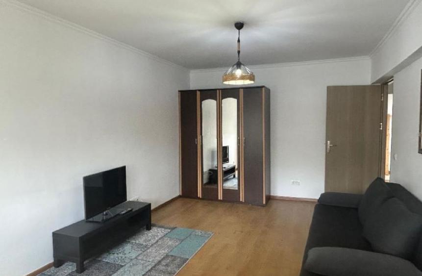 Tineretului,METROU ,MOBILAT,utilat COMPLET,DECOMANDAT,geam la baie,AC
