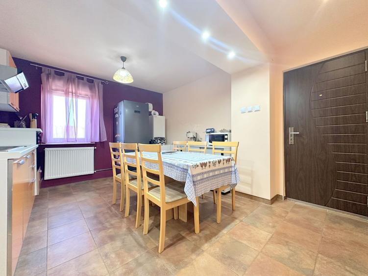 Apartament luminos în zona Aradului