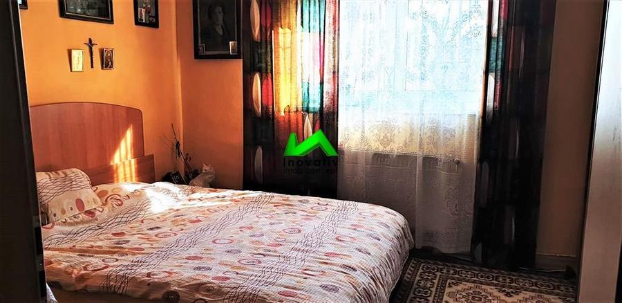 Casa individuala pivnita garaj teren Sibiu strada Record