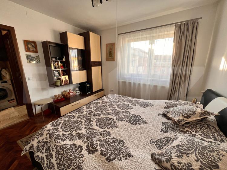 Se vinde apartament renovat si mobilat