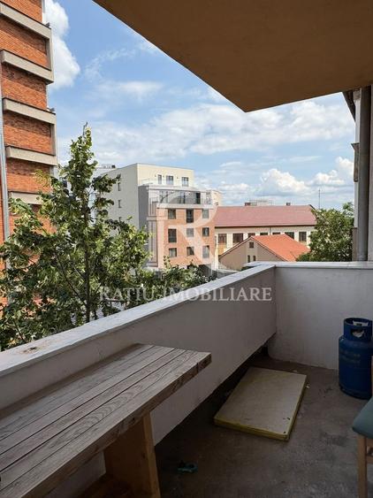Apartament 3 camere de inchiriat | Zona Centrala | Oradea