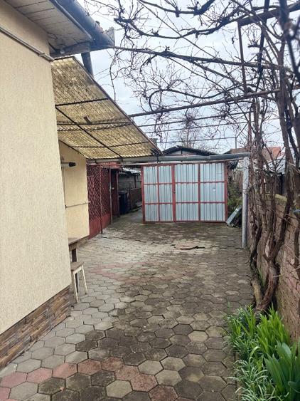 Casă de vânzare în cartier Poiana