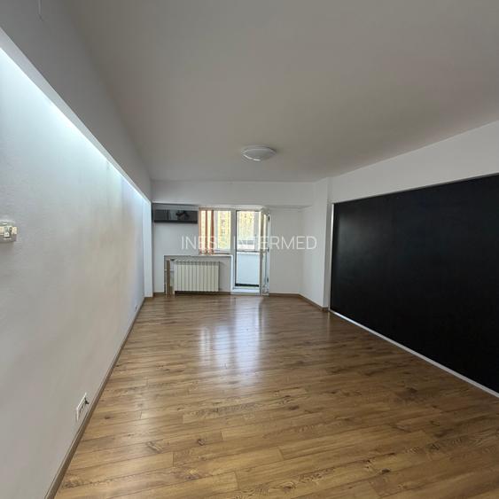 apartament nemobilat cu vedere la rond Alba Iulia | etaj 3 | 100mp | 3 camere - 2