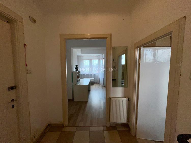 Bd. Carol I, Ultracentral Garsonieră Interbelică cu Potențial Premium stradal - 9