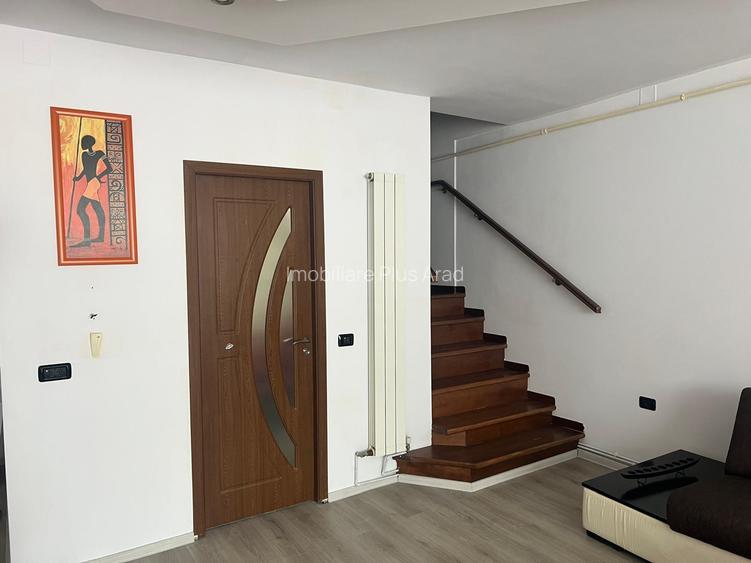 Inchiriez apartament 3 camere uta ared (penthaus) - 14