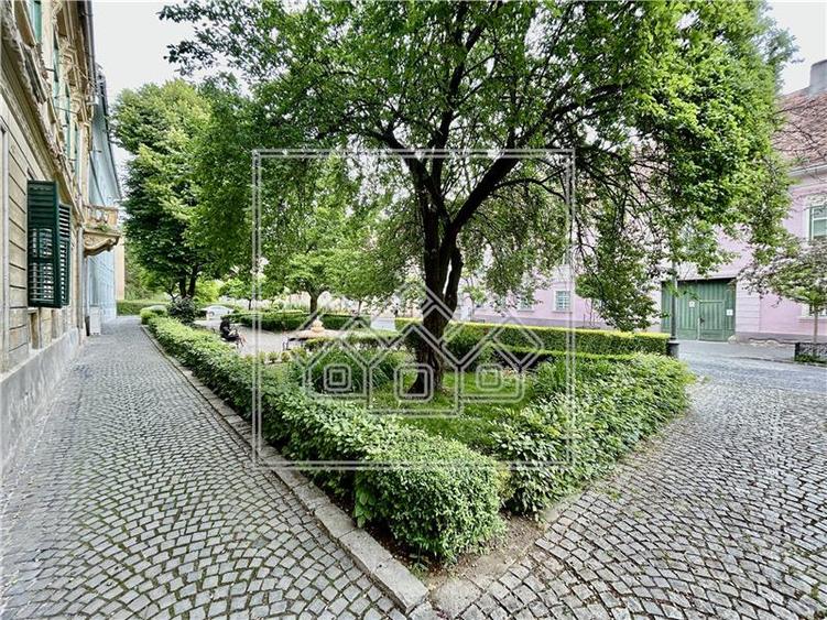 Apartament 2 camere, mobilat + utilat, 41 mp utili, zona Ultracentrala