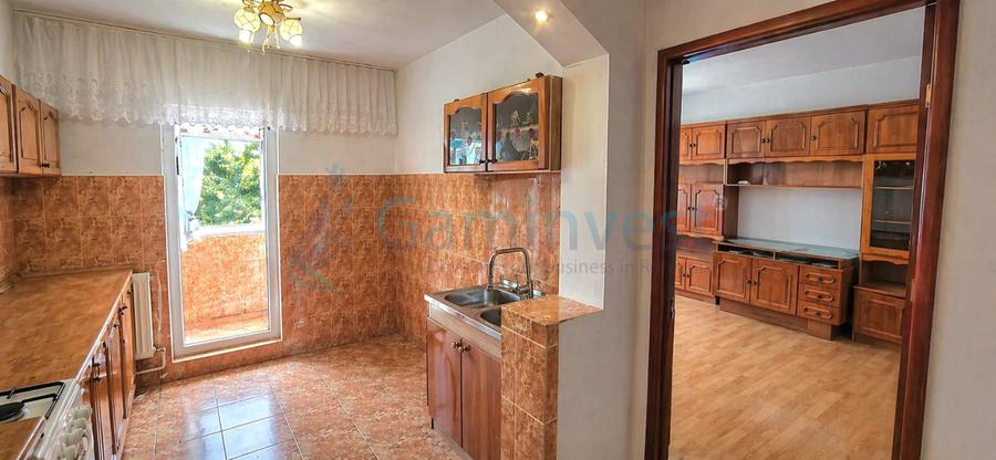Apartament cu 2 camere de vanzare in Oradea, zona Apostol Andrei