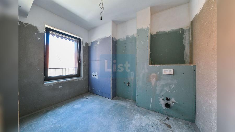 Apartament cu 3 camere | predare finisat | Strada de Mijloc 99
