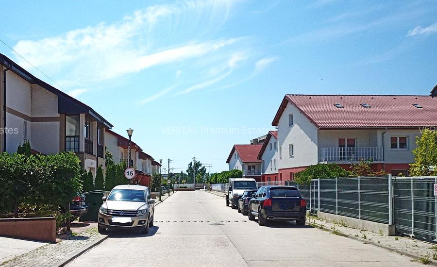 Casa de vanzare American Village, 5 camere, renovata, parcari, statie EV - 17