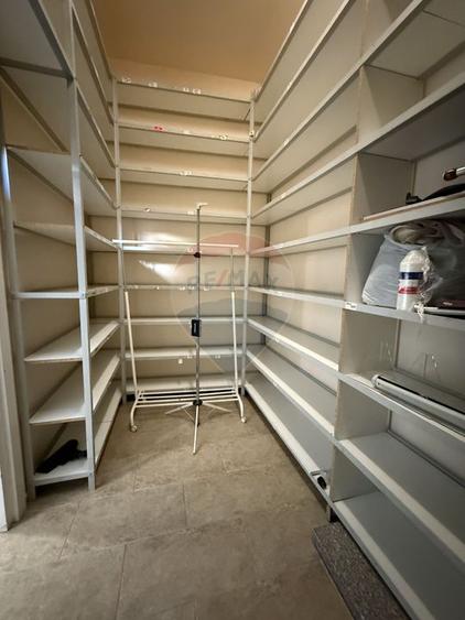 Spațiu de birouri de 250mp de închiriat în zona Ultracentral