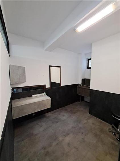 Spatiu comercial, D+P, 165 mp utili, situat in cartierul Plopilor!