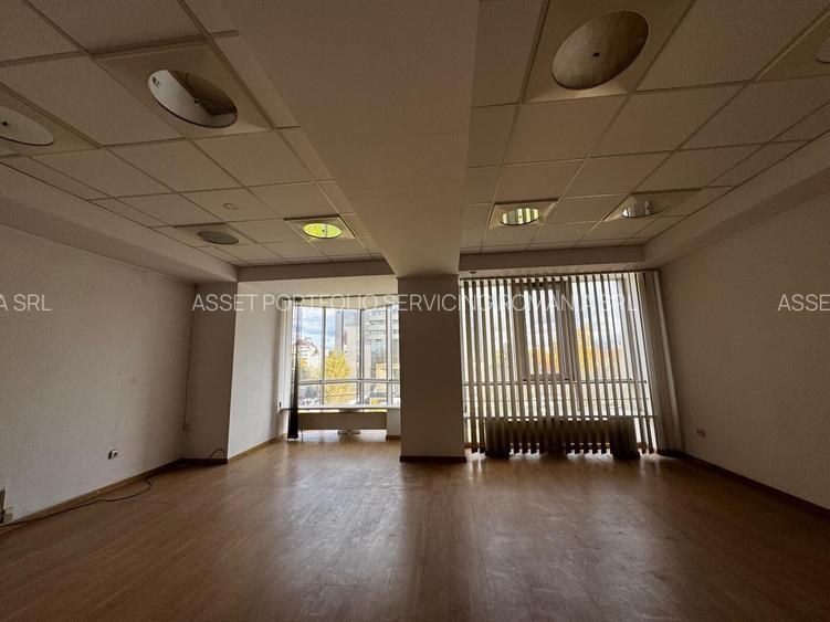 De vanzare CLADIRE CORPORATE – FOST SEDIU BANCAR - BRASOV - 22