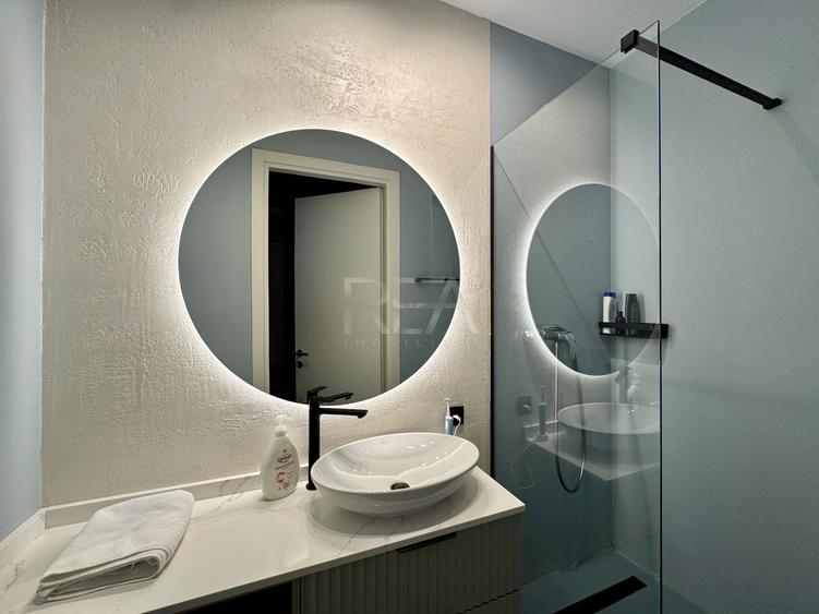 3 camere 81 mp, parcare, boxă, Luxuria Domenii