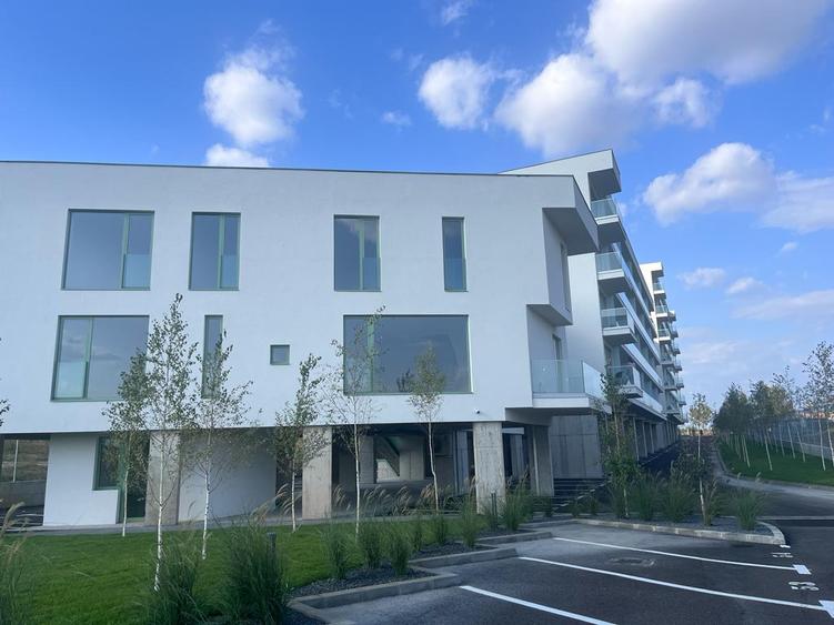 Apartament 3 camere / View Lac Grivita / 303 by Radacini / parcare inclusa
