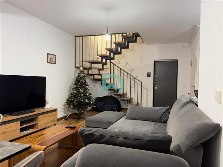Apartament 3 camere Tractorul, Brasov