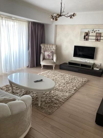 Piață Alba Iulia | 2 Camere | Boiler | Renovat | Parcare | Balcon |