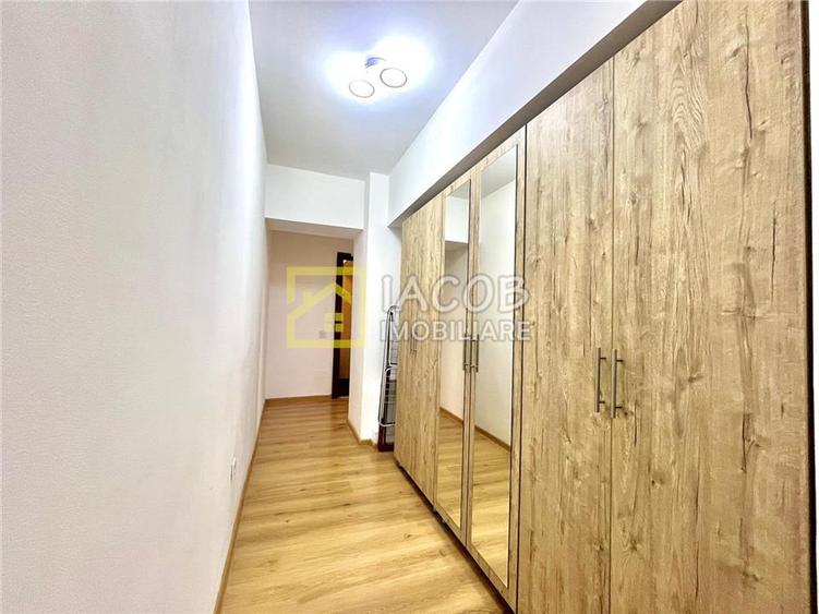 Apartament 2 camere decomandate, zona Curtea de Apel, Bacau