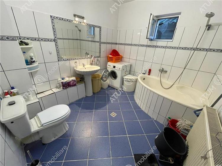 Apartament 3 camere cu balcon si loc parcare zona Turnisor din Sibiu