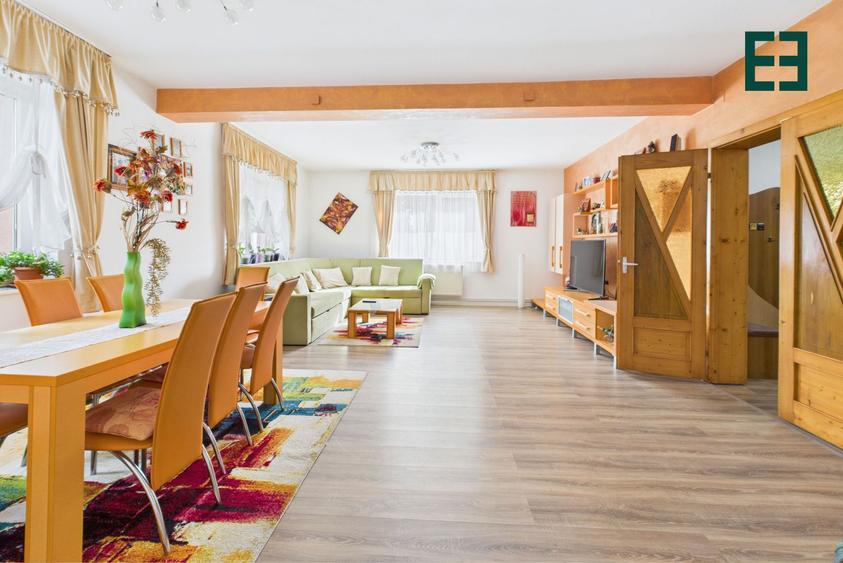 Casă tip Duplex cu 8 camere și 1080 mp teren - Zona Bujac - Arad
