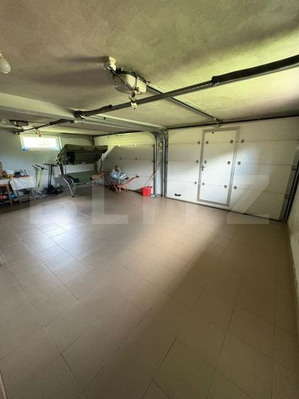 Casă de vânzare 140 mp, 5 ari teren, garaj interior – zona Pensiunea Morariu