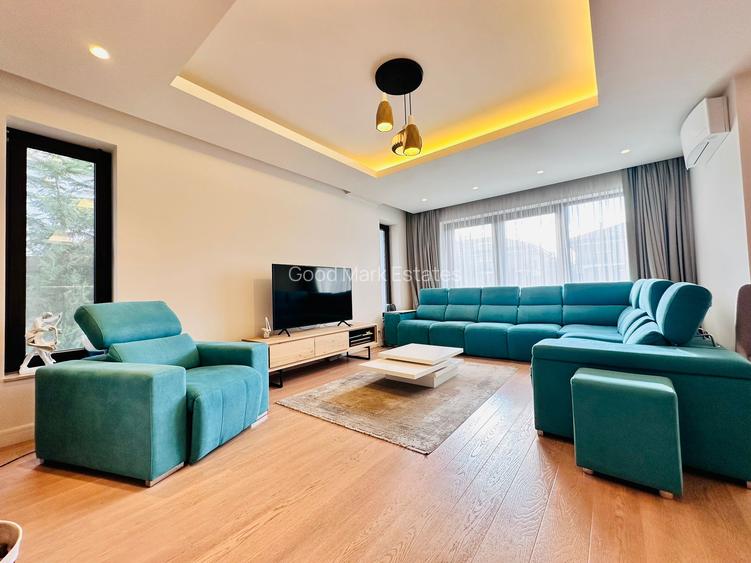 Oxford Gardens -gradina || piscina || 5 dormitoare - 2