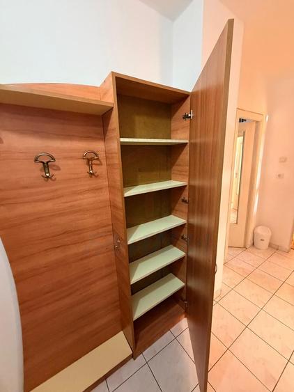 Garsonieră de închiriat – Țiglina 1, etaj 3