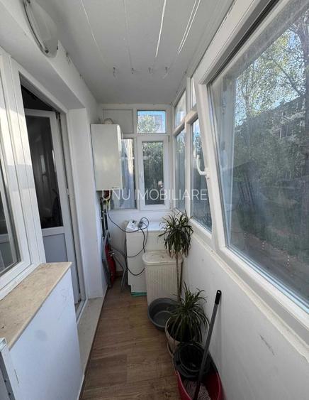 Etaj 1 - Alexandru - Piata - 2 camere decomandat - renovat - liber - 7