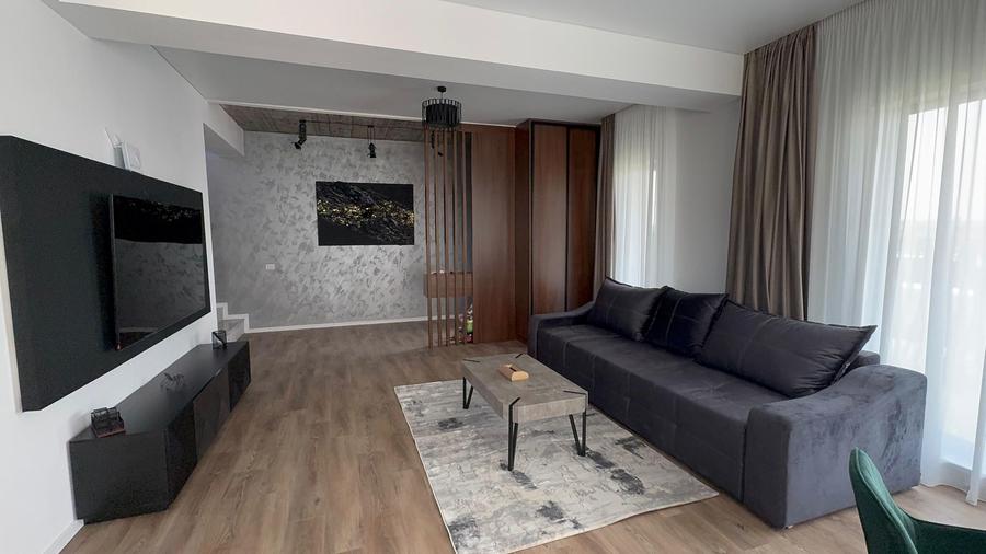 Vilă exclusivistă|4 camere|vedere la lac|Năvodari