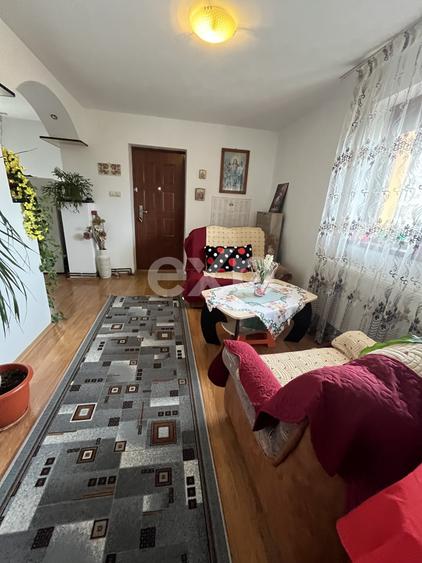 Reducere! Casa moderna cu  3 camere 2 bai teren 1732 mp Garleni Dambovita
