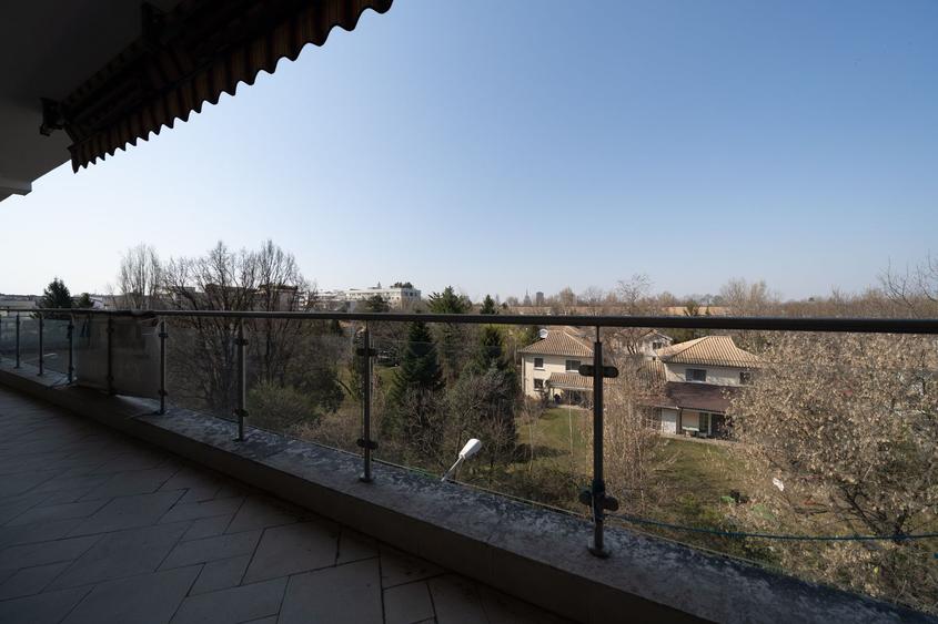 Herastrau, apartament de 4 camere mobilat Rovere