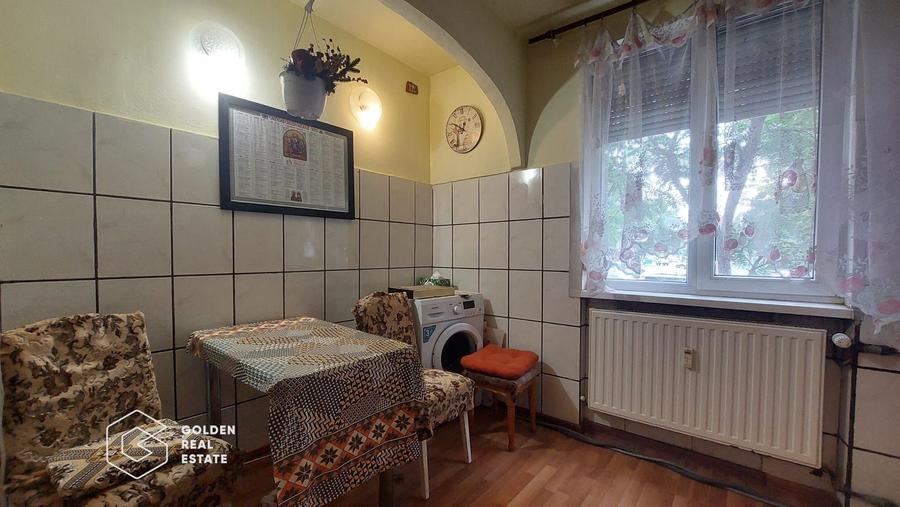 Apartament 3 camere, parter, zona centrala, strada Miron Costin